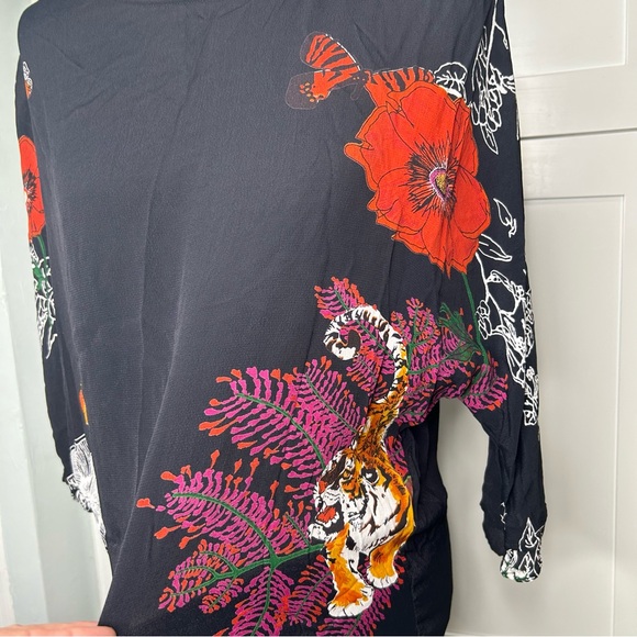 Desigual Women’s Size Medium Butterfly Tiger Floral Print Blouse - Picture 3 of 6
